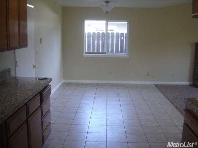 3320 Janet Dr, Modesto, CA 95350 photo 5