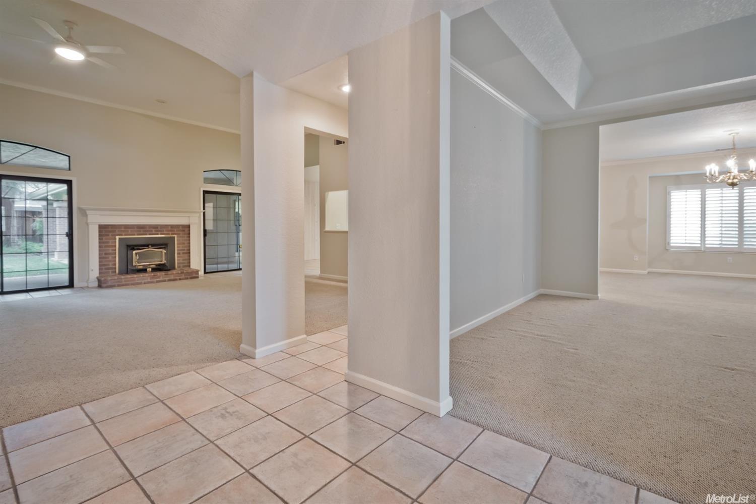 2352 Grenoble Dr, Lodi, CA 95242 photo 3