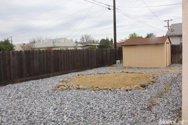 635 Martha St, Manteca, CA 95337 photo 13