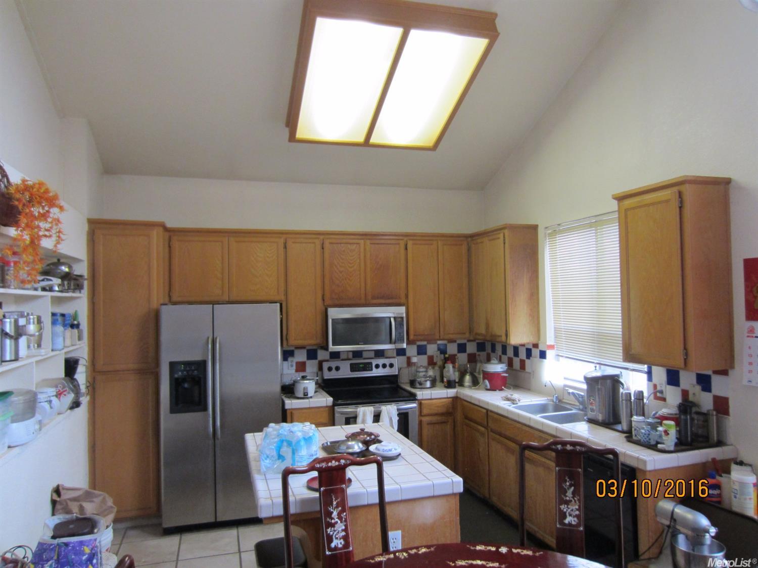 1502 Clotilde Ct, Turlock, CA 95380 photo 4