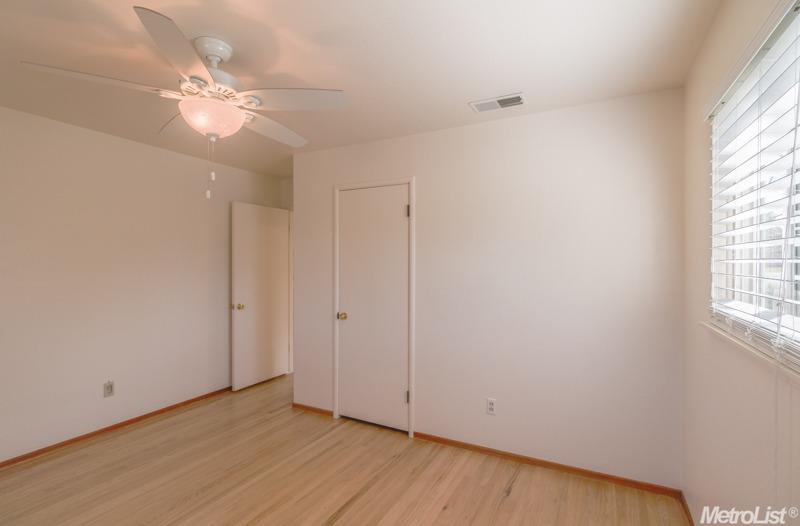 6643 Oakcrest Ave, Carmichael, CA 95608 photo 17