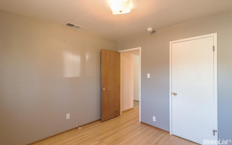 6643 Oakcrest Ave, Carmichael, CA 95608 photo 11