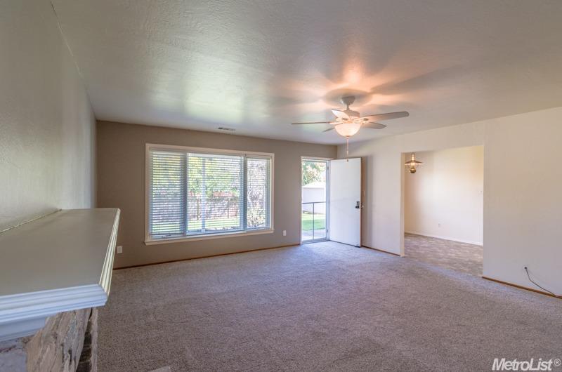 6643 Oakcrest Ave, Carmichael, CA 95608 photo 10