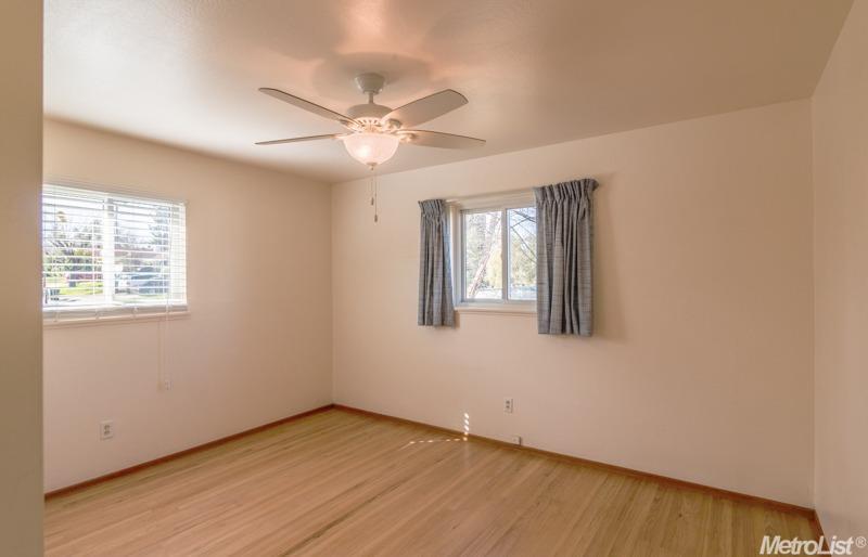 6643 Oakcrest Ave, Carmichael, CA 95608 photo 16