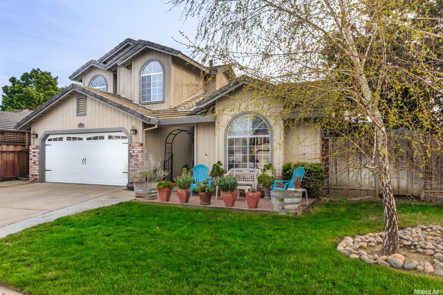 1812 Blueridge Ct, Modesto, CA 95351 photo 2