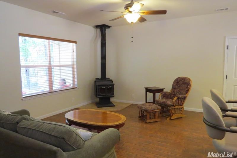 3721 Shoemaker Rd, Georgetown, CA 95634 photo 7