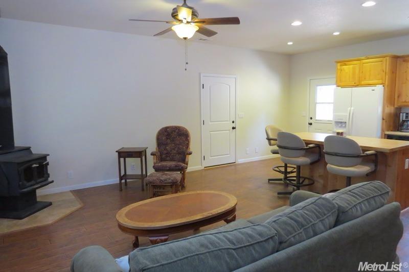 3721 Shoemaker Rd, Georgetown, CA 95634 photo 8