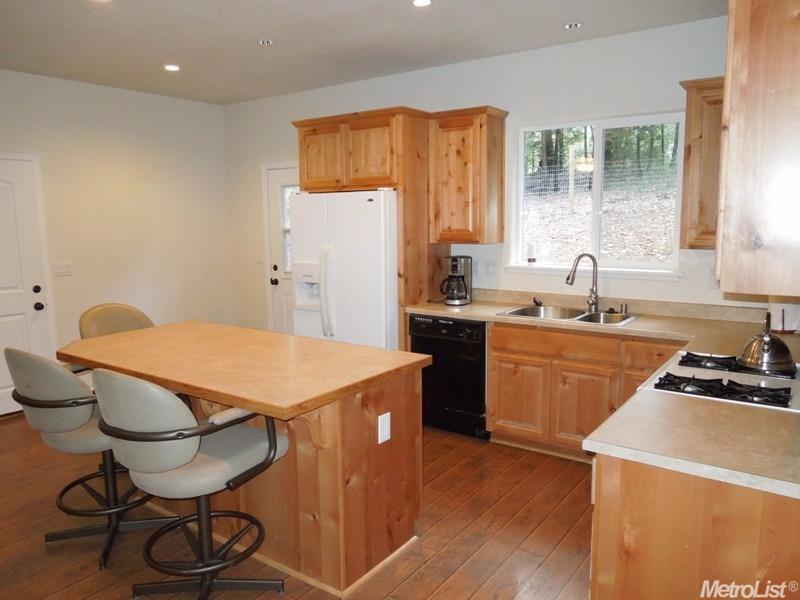 3721 Shoemaker Rd, Georgetown, CA 95634 photo 4