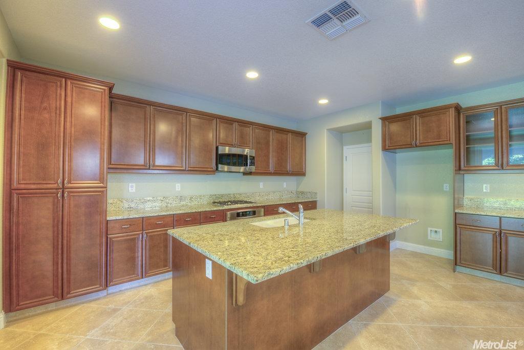 3713 Banyan Tree Ct, Modesto, CA 95355 photo 11