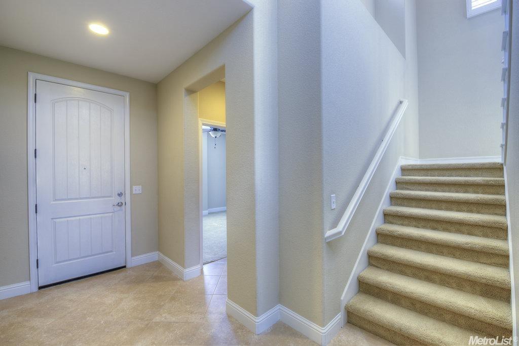 3713 Banyan Tree Ct, Modesto, CA 95355 photo 3