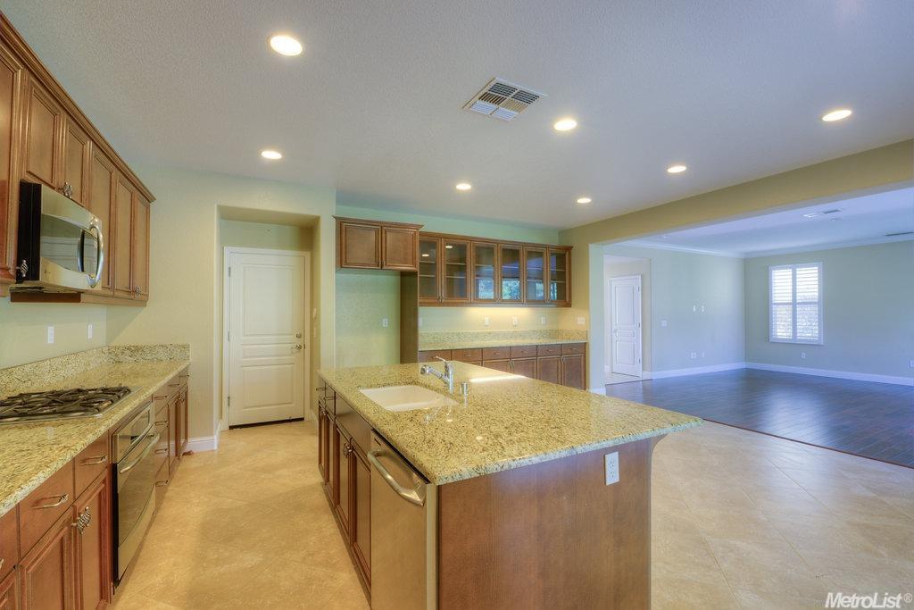 3713 Banyan Tree Ct, Modesto, CA 95355 photo 13