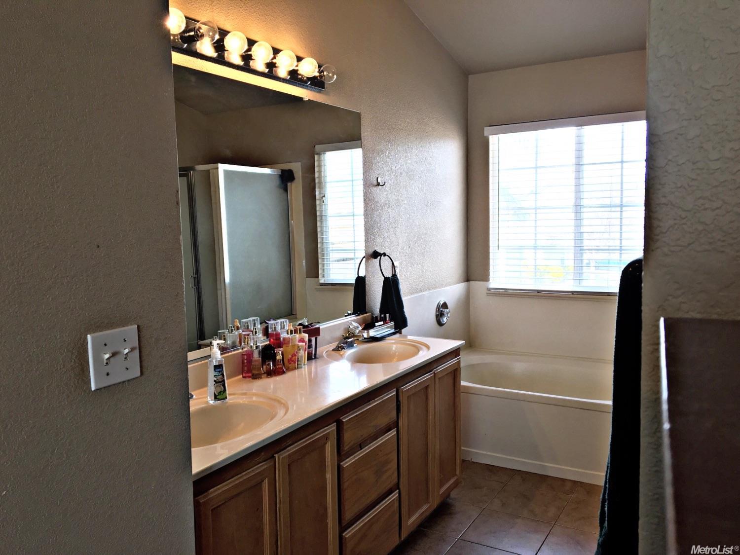 1176 Highlands Park Dr, Ceres, CA 95307 photo 20