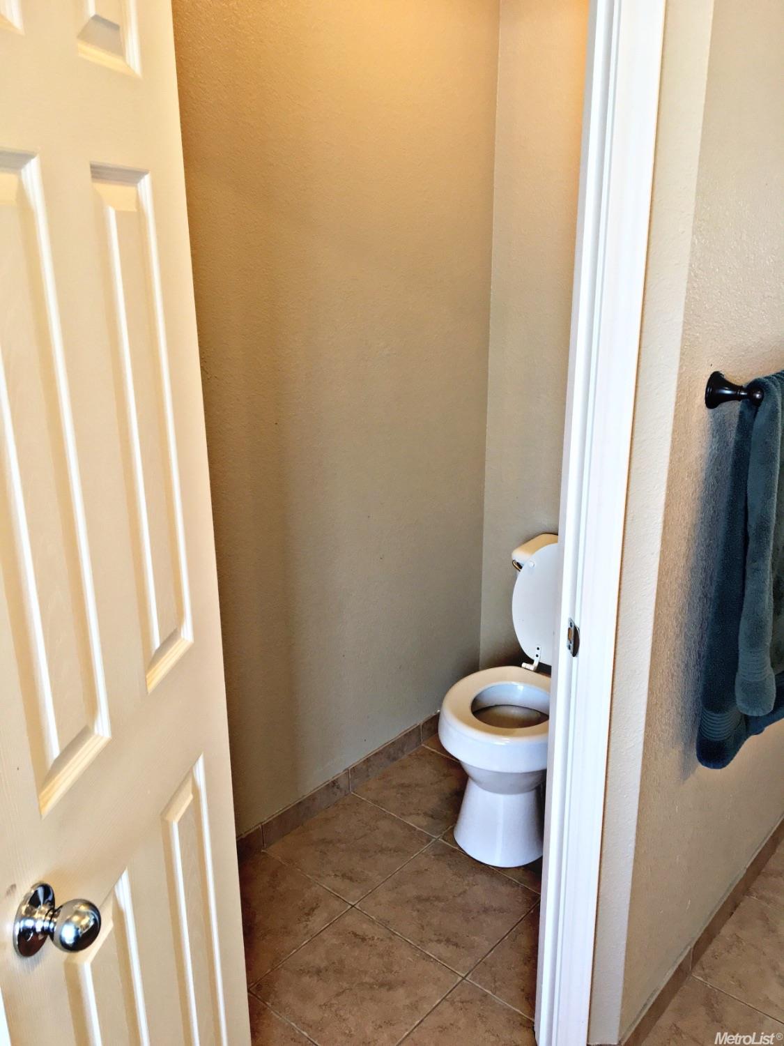 1176 Highlands Park Dr, Ceres, CA 95307 photo 22