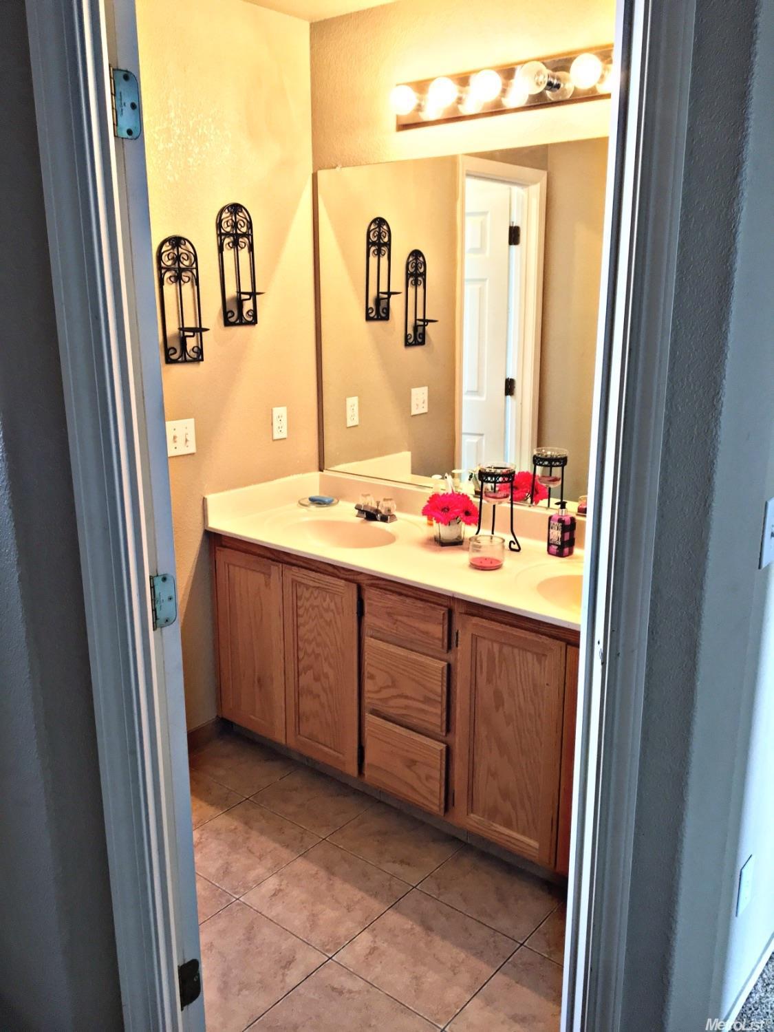 1176 Highlands Park Dr, Ceres, CA 95307 photo 16