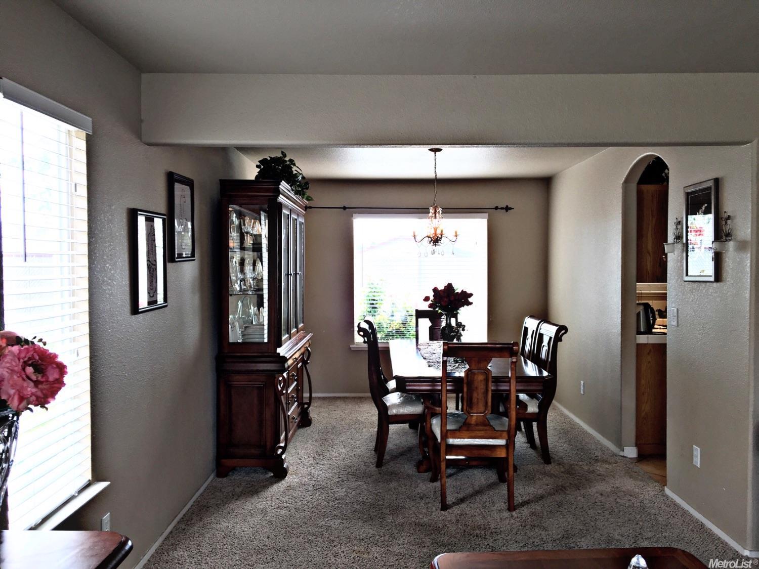 1176 Highlands Park Dr, Ceres, CA 95307 photo 6