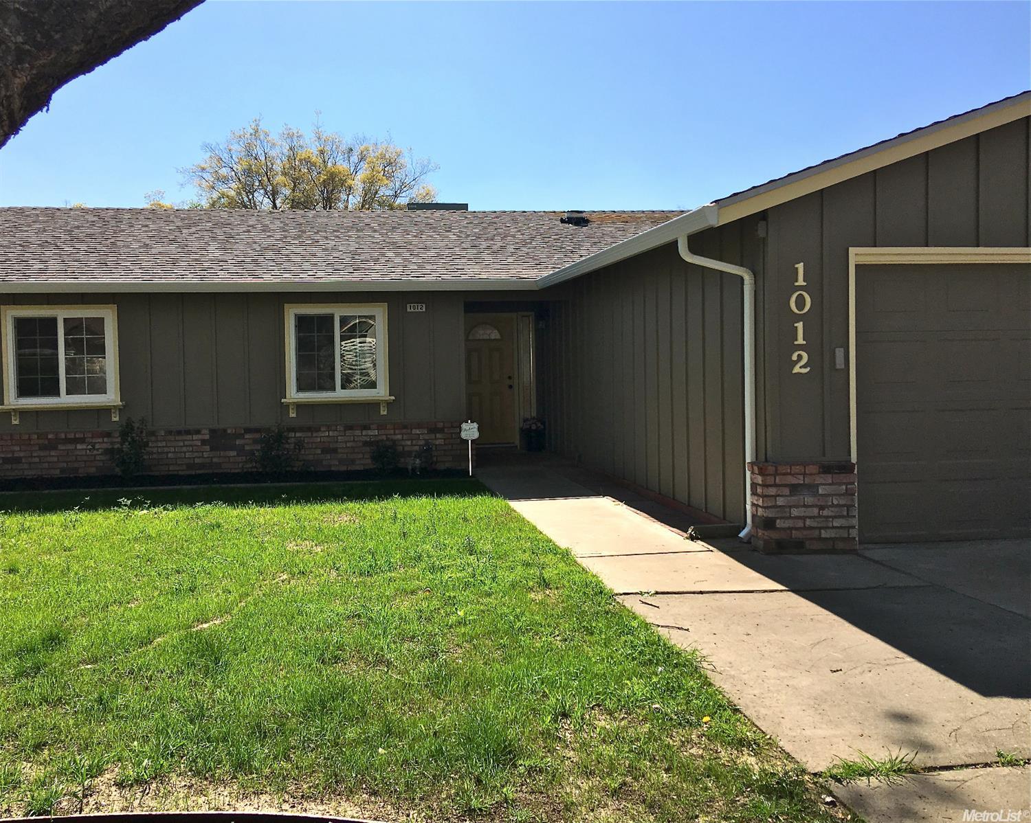 1012 Noarco Dr, Modesto, CA 95356 photo 1