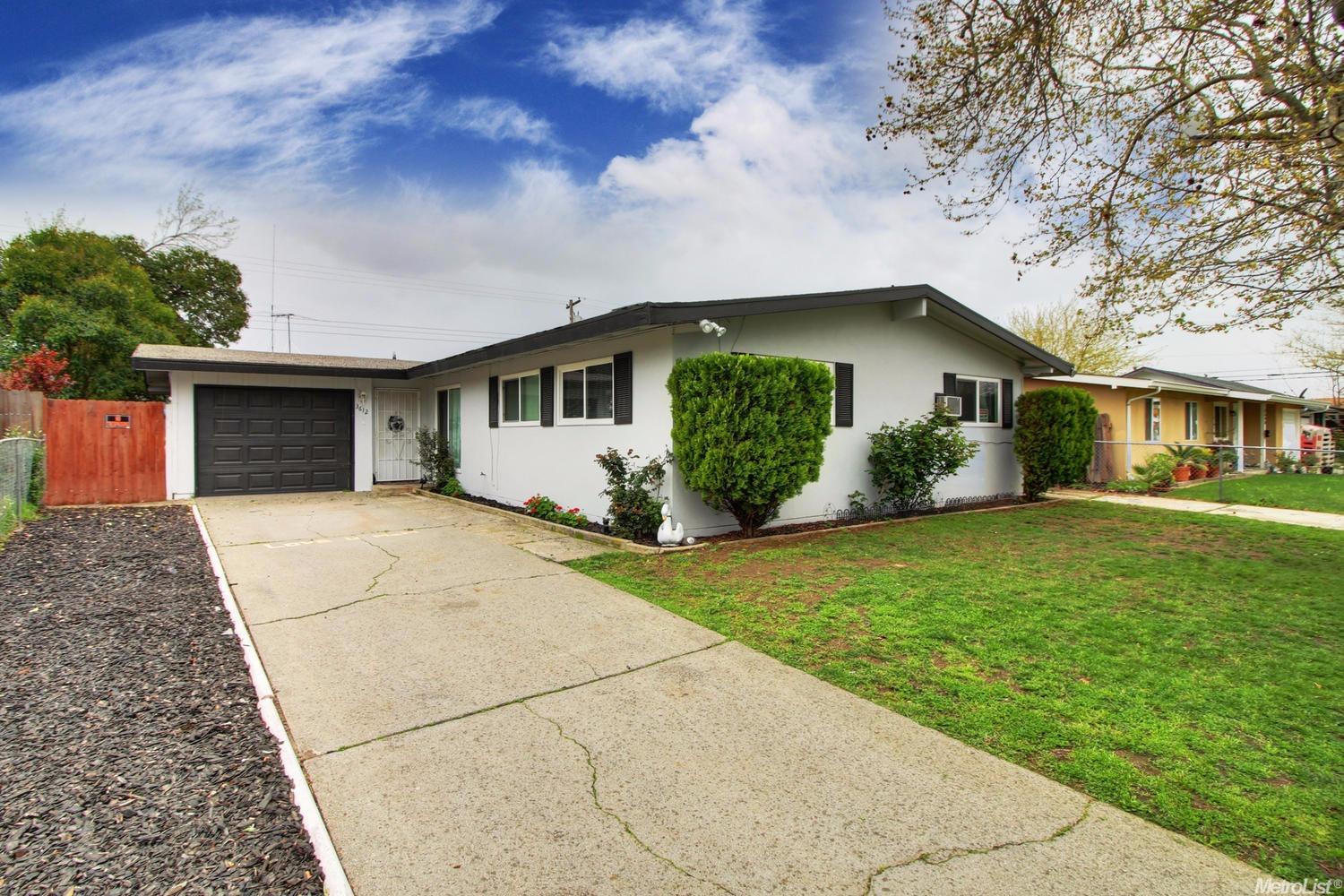 3612 Milton Way, North Highlands, CA 95660 photo 2