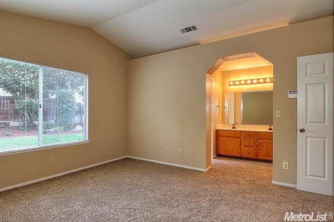 52 Phillip Ct, Tracy, CA 95376 photo 8