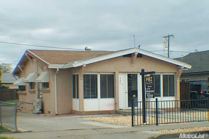 307 Poplar Ave, Manteca, CA 95336 photo 1