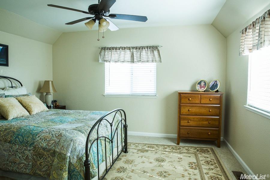 455 Golf Cir, Manteca, CA 95337 photo 7