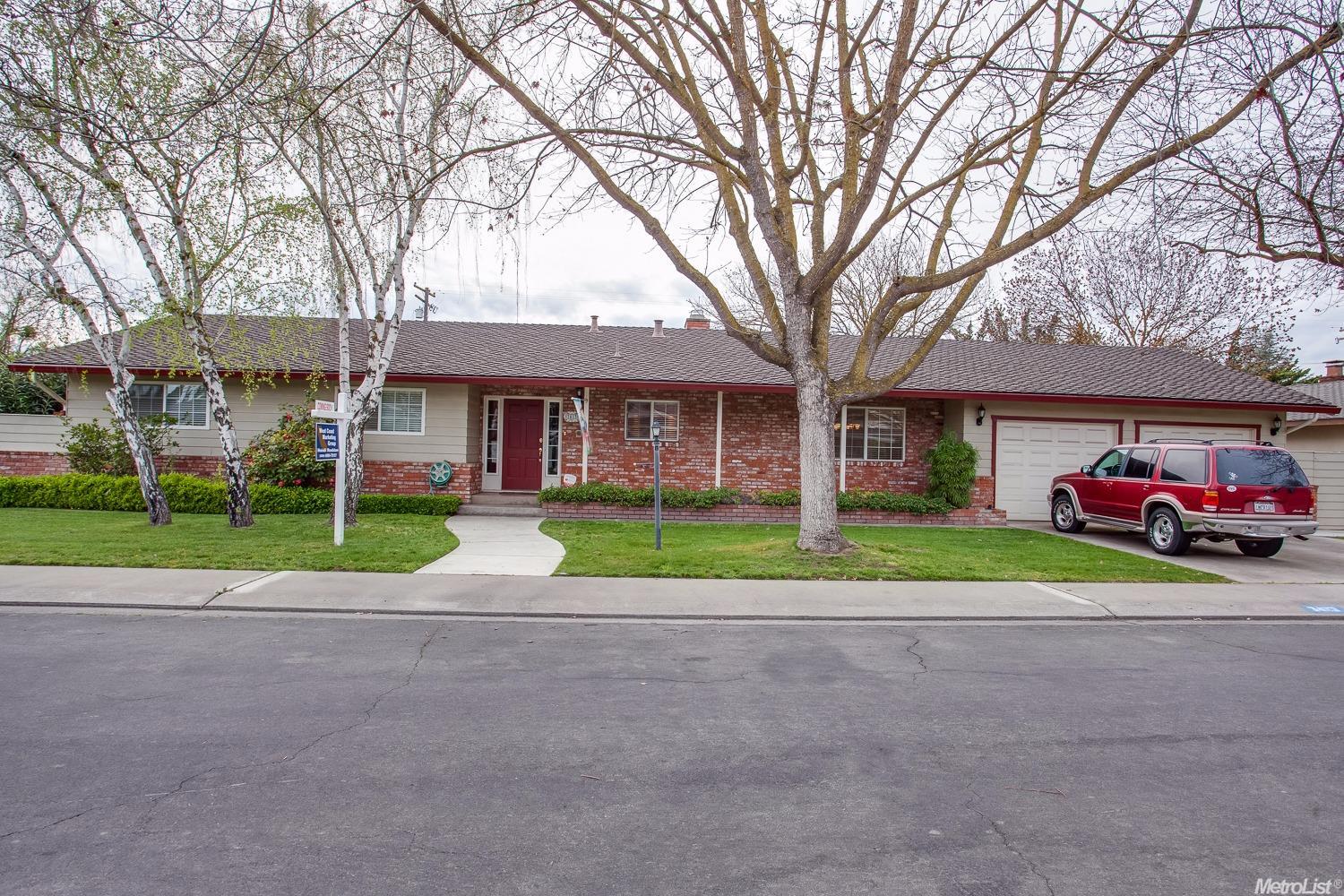 3413 Mansfield Ln, Modesto, CA 95350 photo 1