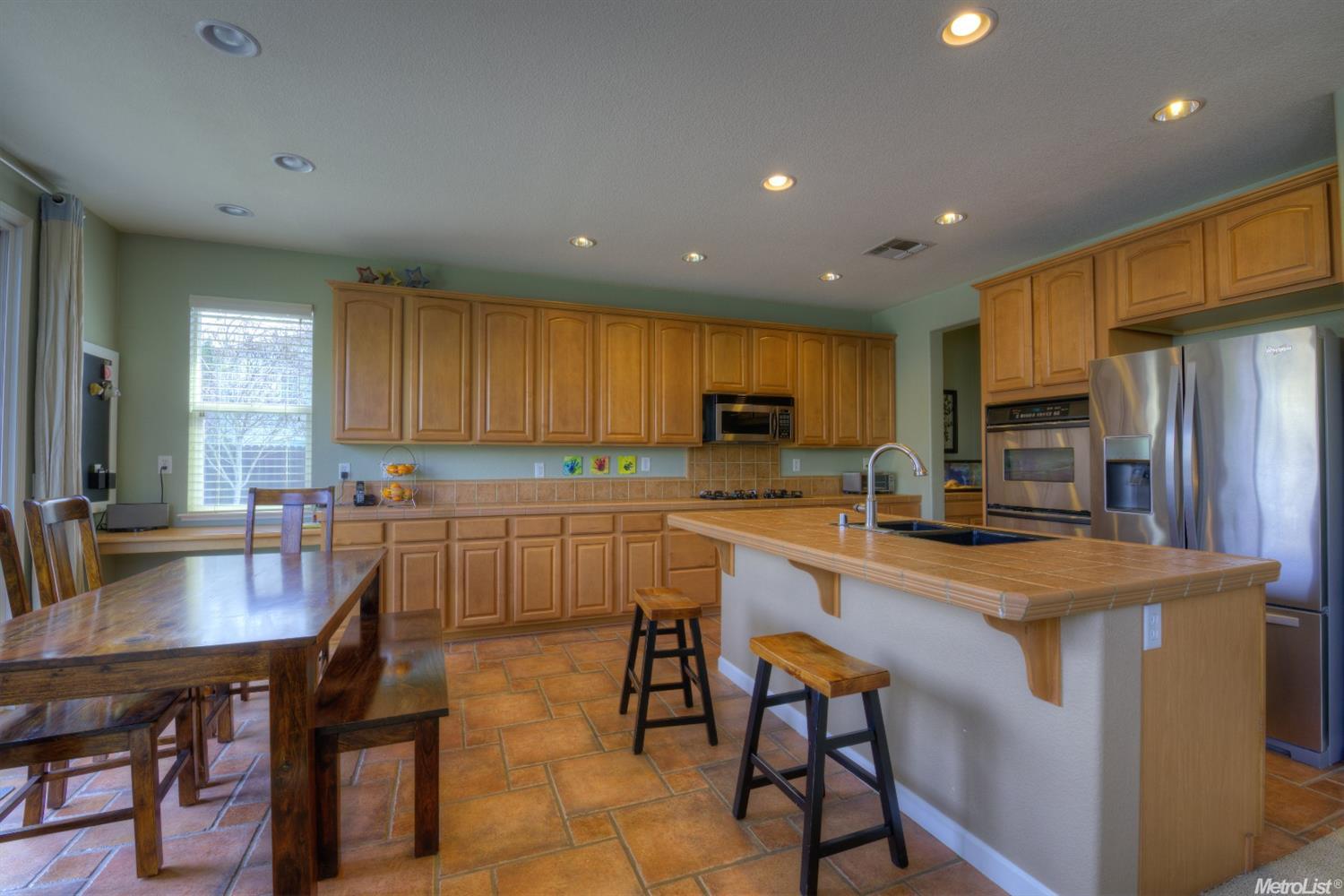 4212 Loni Ct, Modesto, CA 95356 photo 5