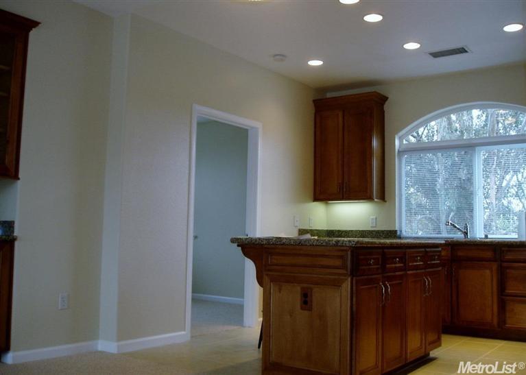 2517 Garfield Ave, Carmichael, CA 95608 photo 4