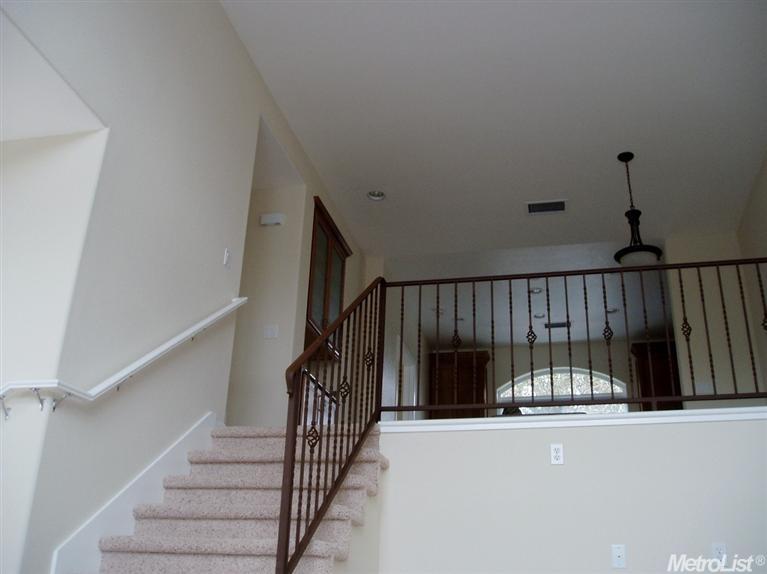 2517 Garfield Ave, Carmichael, CA 95608 photo 8