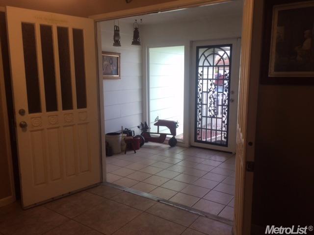 1737 Rose Ave, Ceres, CA 95307 photo 3