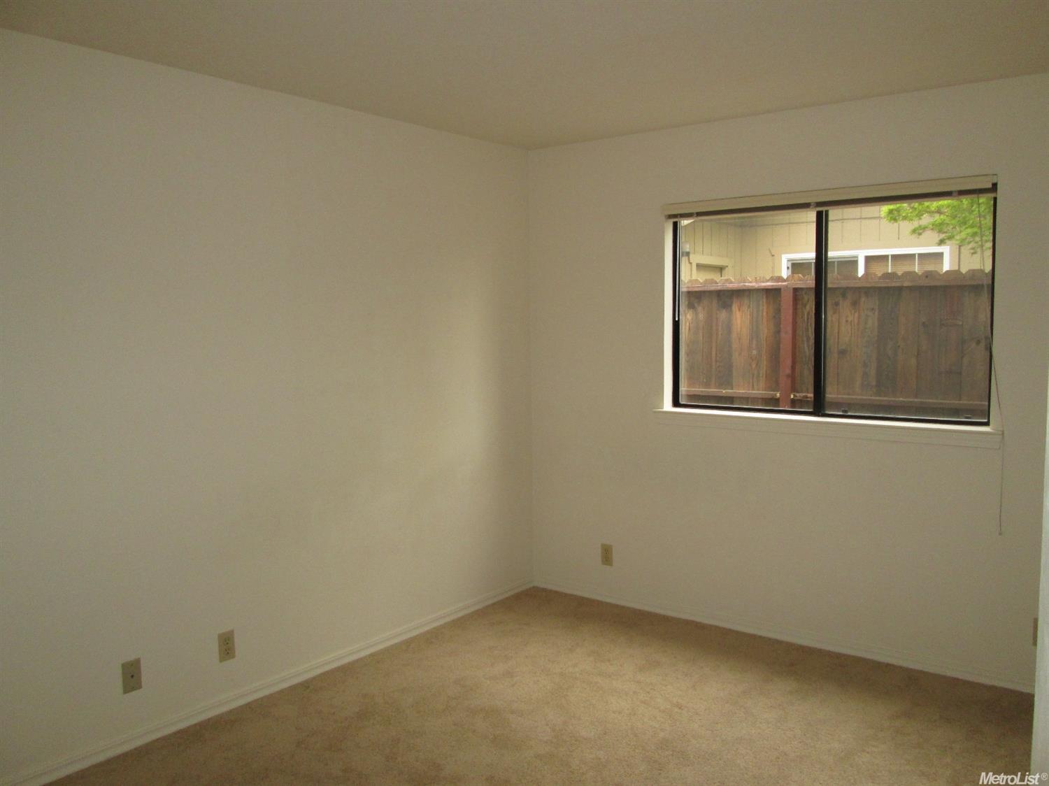 3227 Petty Ln, Carmichael, CA 95608 photo 12
