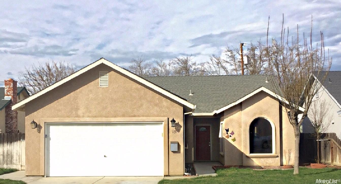 1311 Olson Dr, Gustine, CA 95322 photo 1