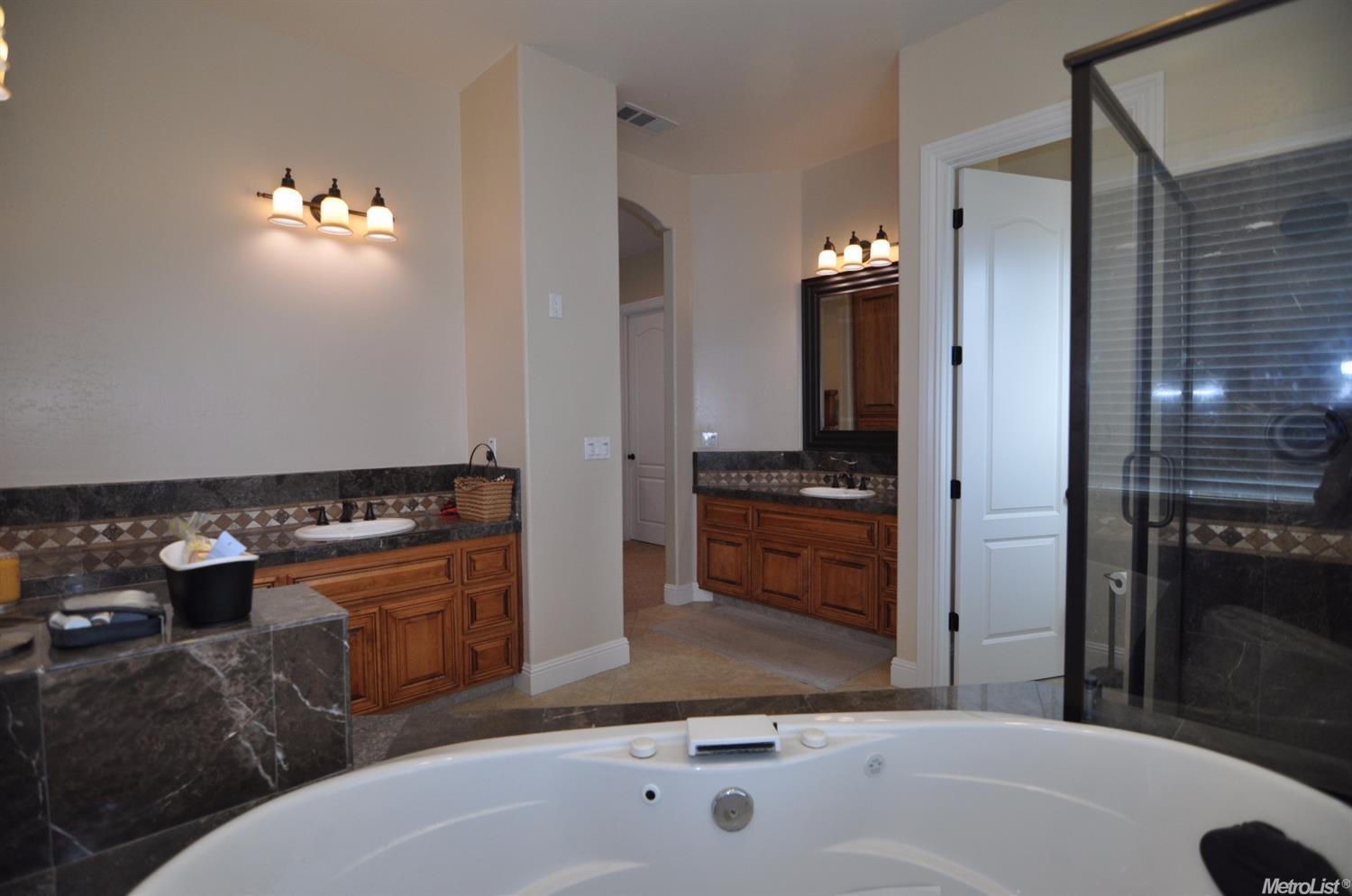 4203 Tapestry Way, Turlock, CA 95382 photo 16