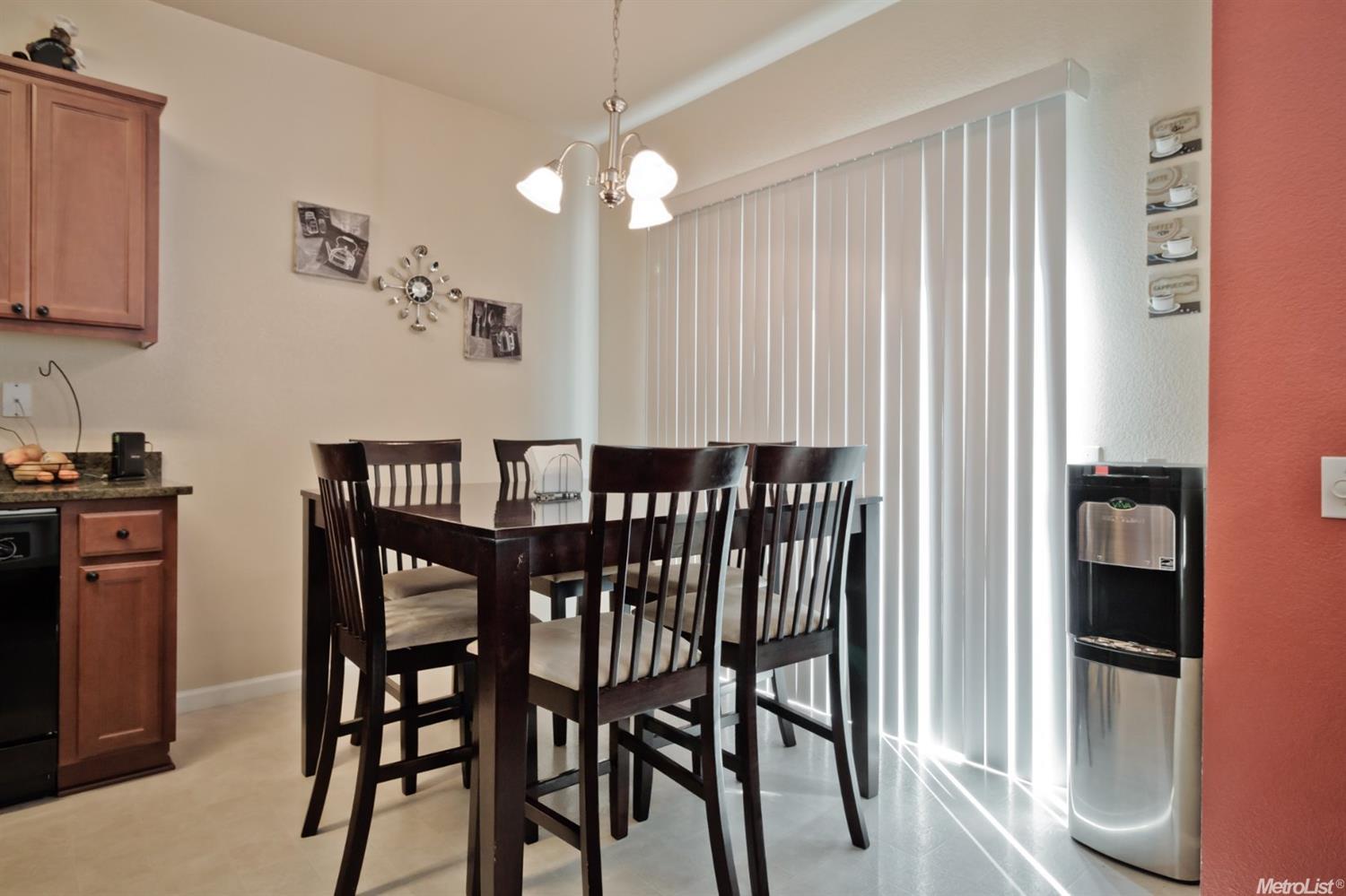 1453 Hearthsong Dr, Manteca, CA 95337 photo 8