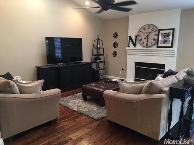 950 Tornell Dr, Ripon, CA 95366 photo 9