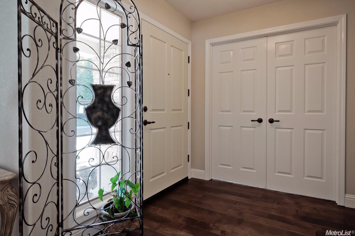 3205 Province Towne Ct, Modesto, CA 95355 photo 3