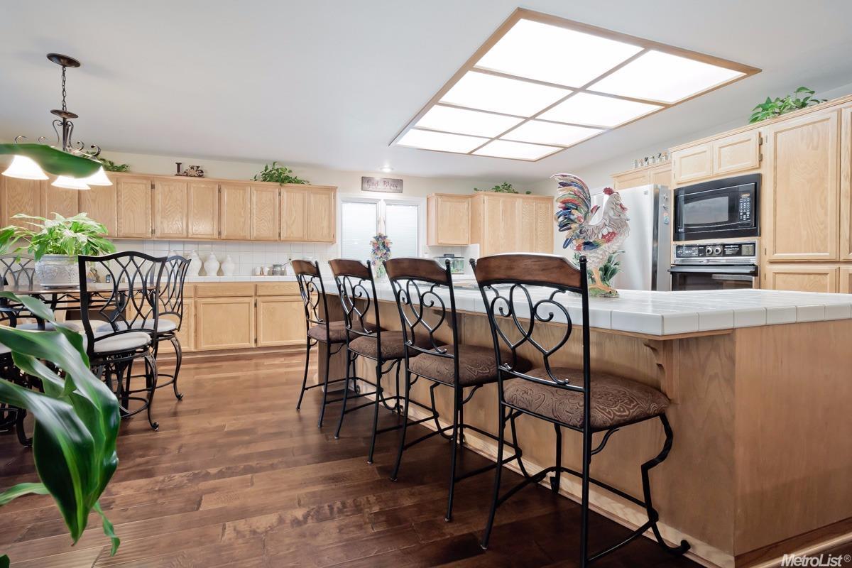 3205 Province Towne Ct, Modesto, CA 95355 photo 9