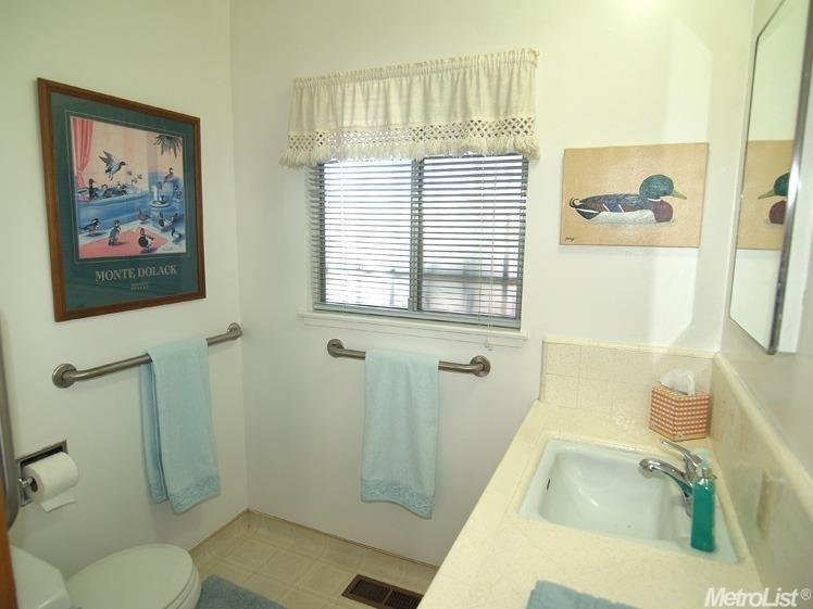 1920 Devonshire Ave, Modesto, CA 95355 photo 20