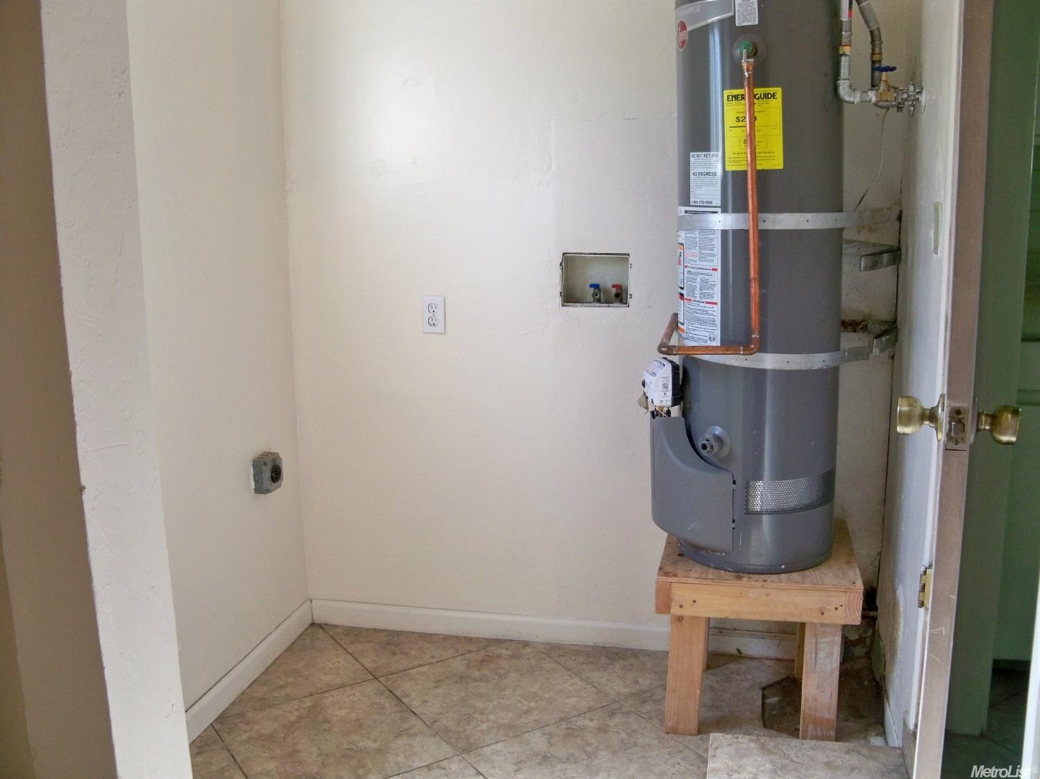 521 Colfax Ave, Modesto, CA 95354 photo 7