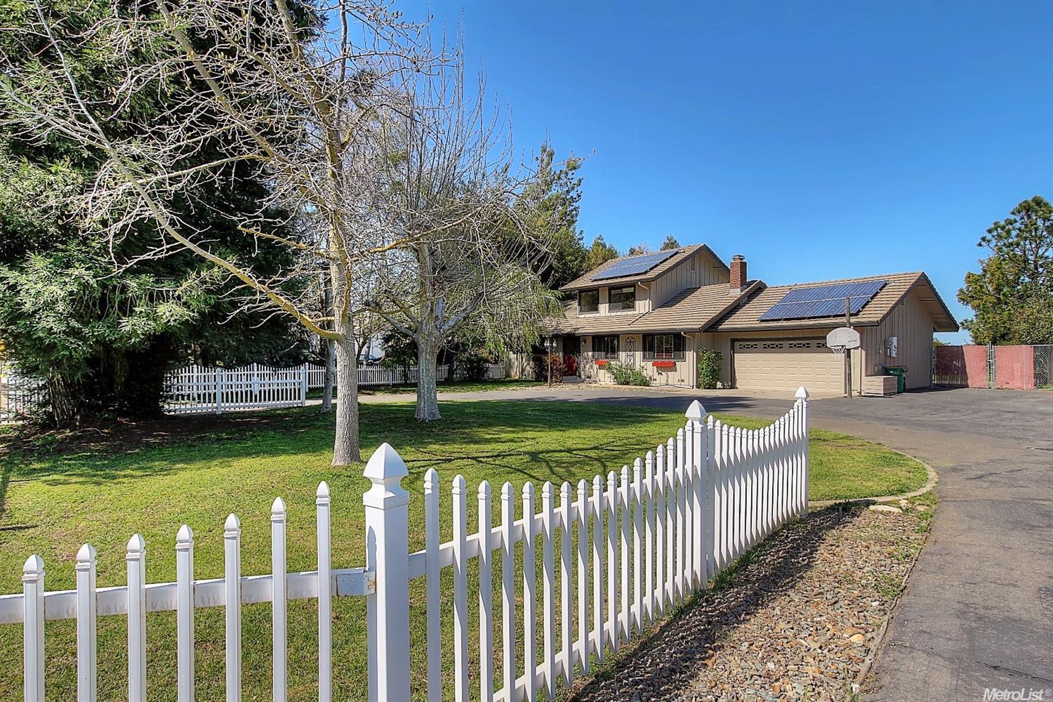 17785 E Collier Rd, Acampo, CA 95220 photo 1