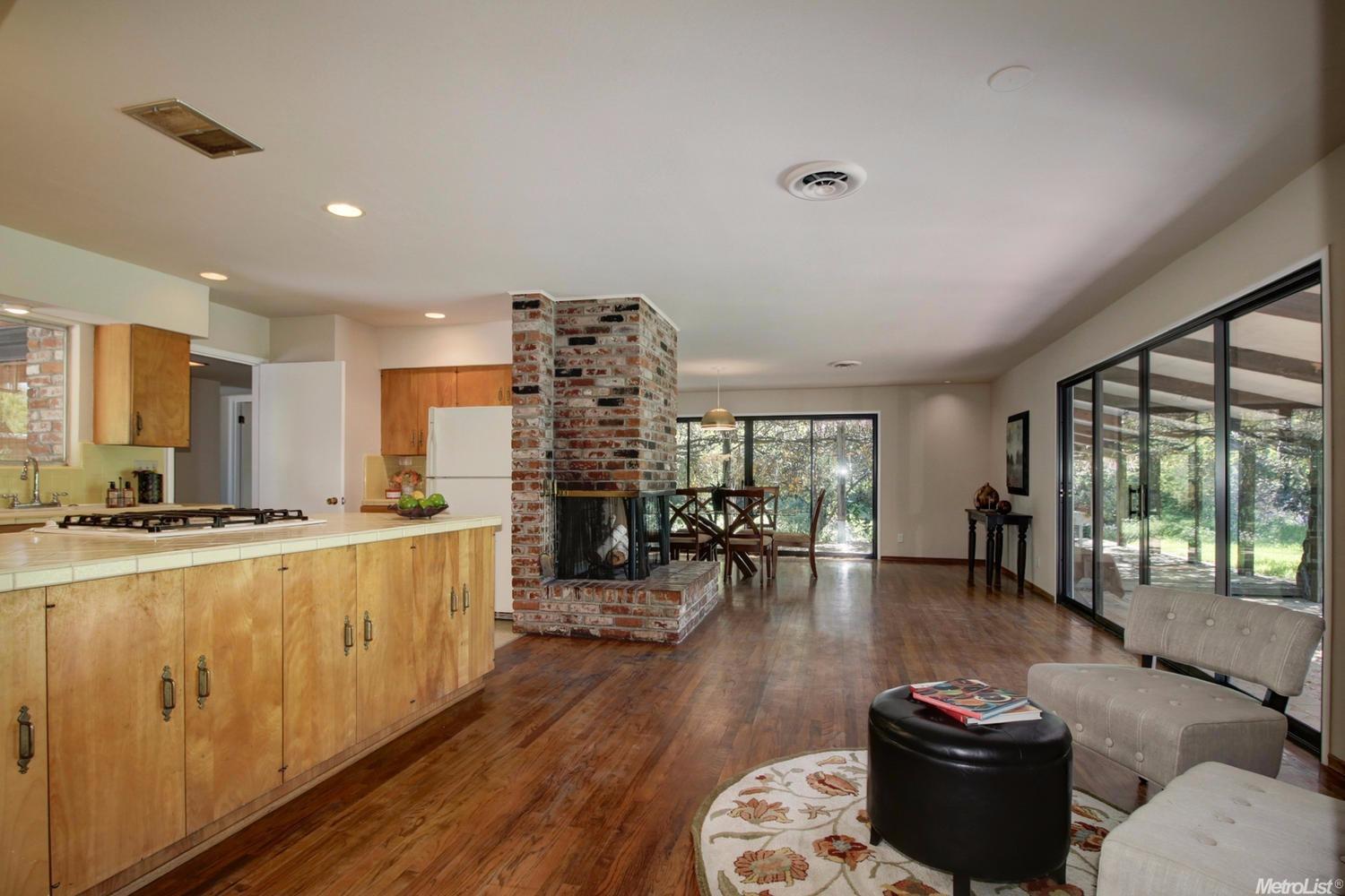 43401 Walnut Ln, Davis, CA 95618 photo 5