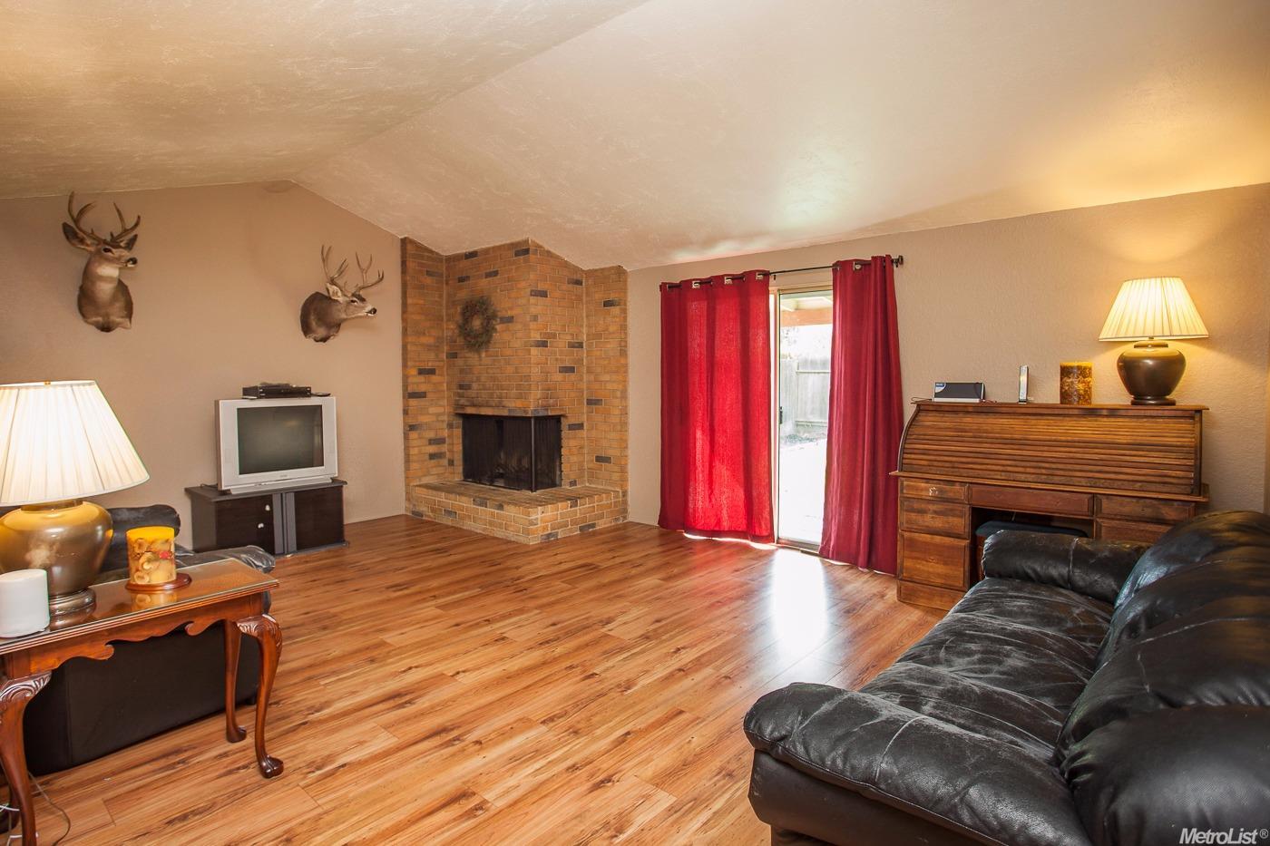 2217 Boothe Rd, Ceres, CA 95307 photo 2