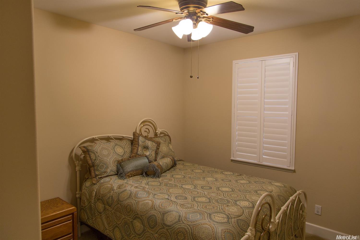 922 W 4th St, Ripon, CA 95366 photo 17