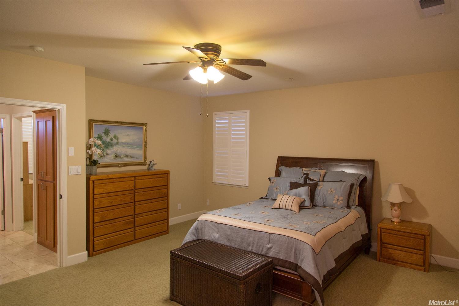 922 W 4th St, Ripon, CA 95366 photo 12