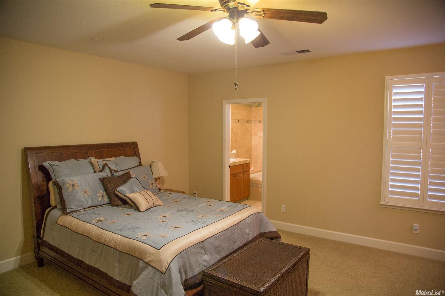 922 W 4th St, Ripon, CA 95366 photo 13