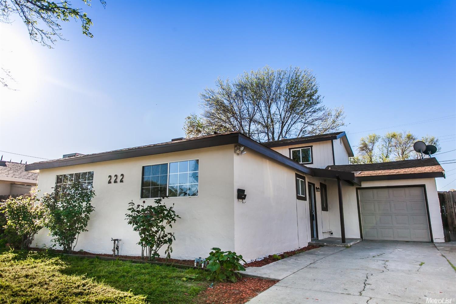 222 E 21st St, Tracy, CA 95376 photo 3