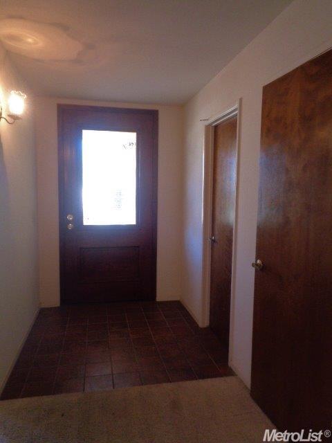 251 Oak Ave, Ripon, CA 95366 photo 2