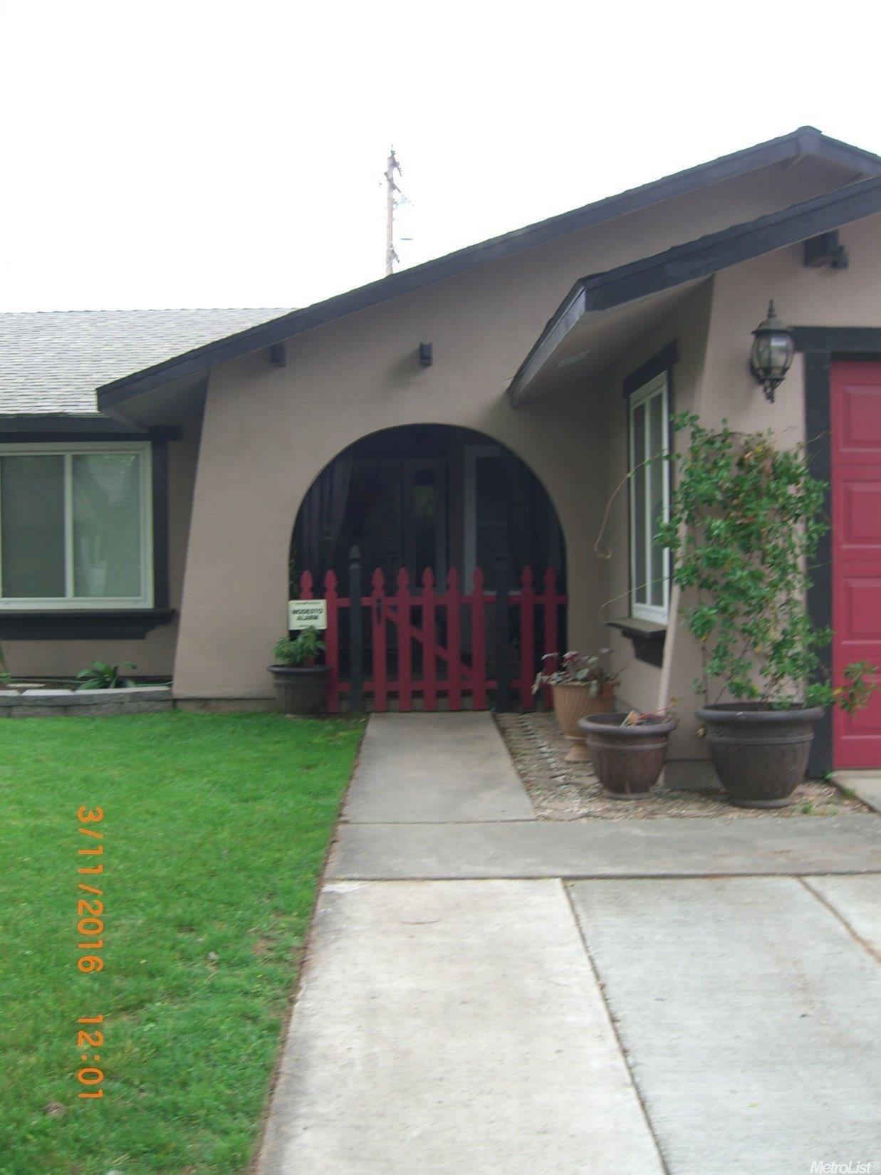 304 Sundance Way, Modesto, CA 95351 photo 2