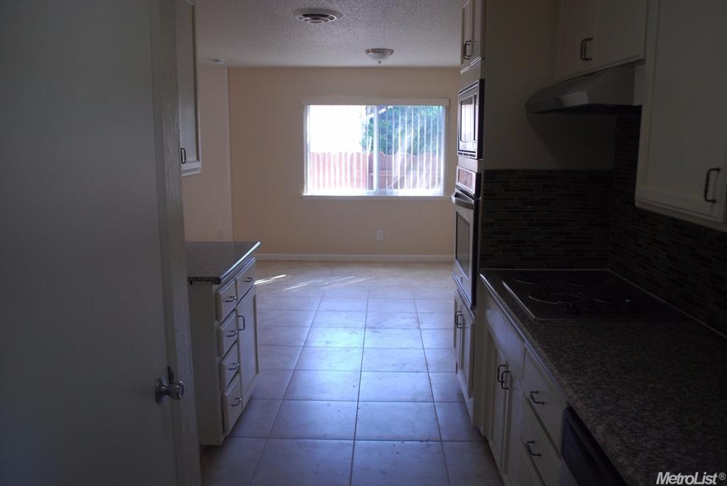 2113 Shaw Ave, Modesto, CA 95354 photo 5