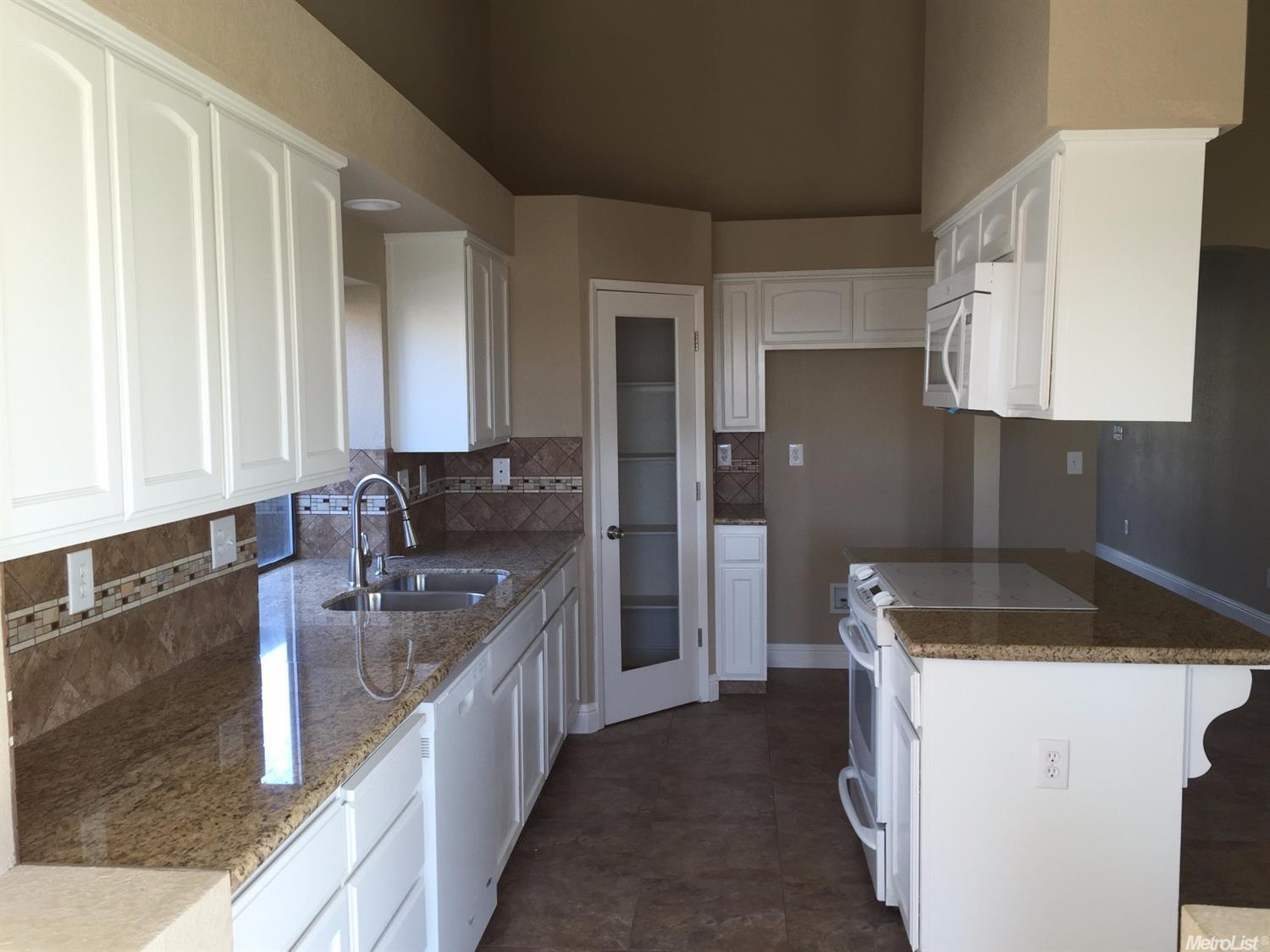 1316 Tranquil Ln, Ceres, CA 95307 photo 7