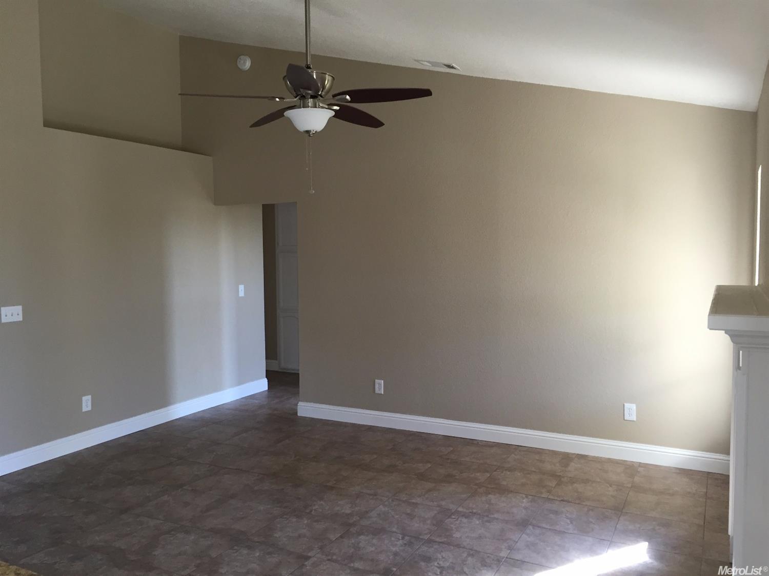 1316 Tranquil Ln, Ceres, CA 95307 photo 8